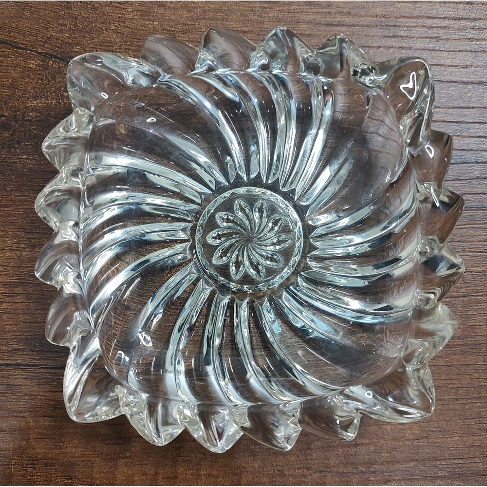 Vintage Clear Heavy Glass Spiral Ashtray Trinket Dish Clean NO CHIPS B13